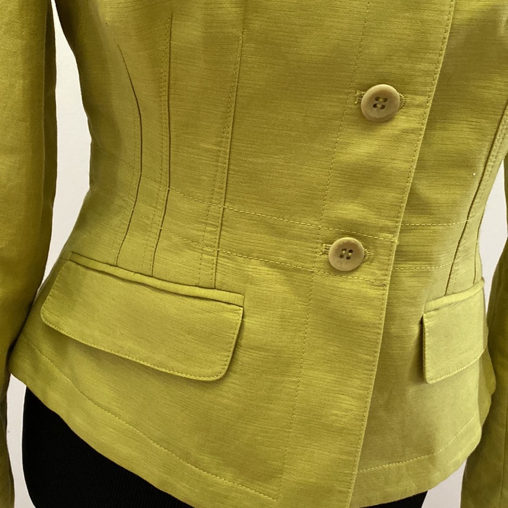 Stylish Jacket - image 3